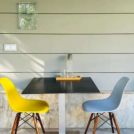 Apartment Garden View *