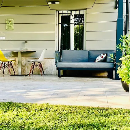 Apartment Garden View *